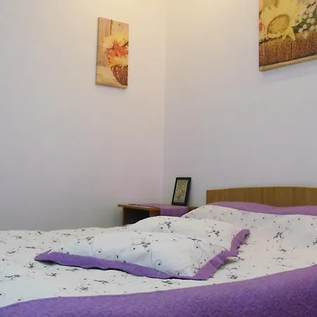 Konukevi Casa Rustica 3*